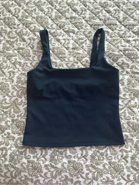 Lululemon navy blue tank crop top without the pads, size 8